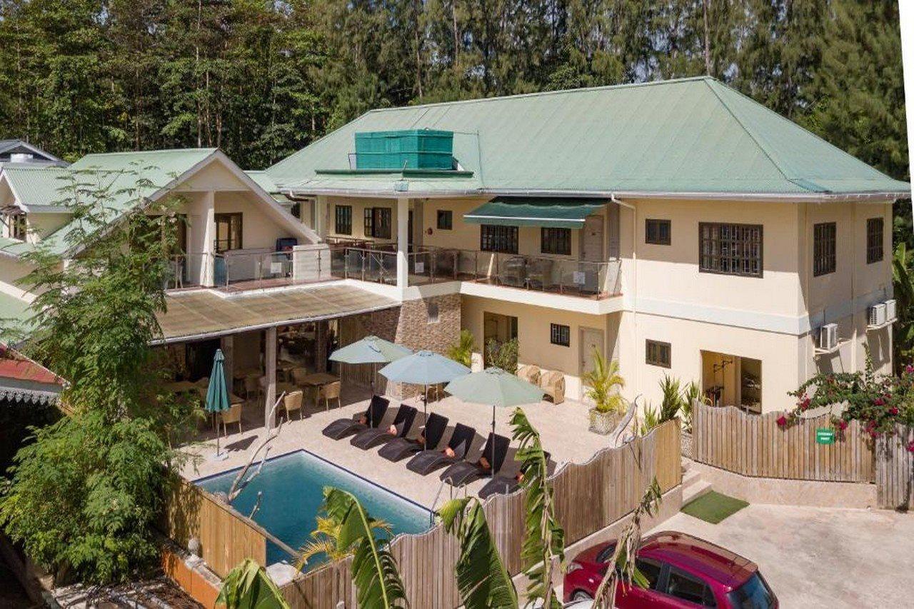 Chez Bea Luxury Villa Baie Sainte Anne Bagian luar foto